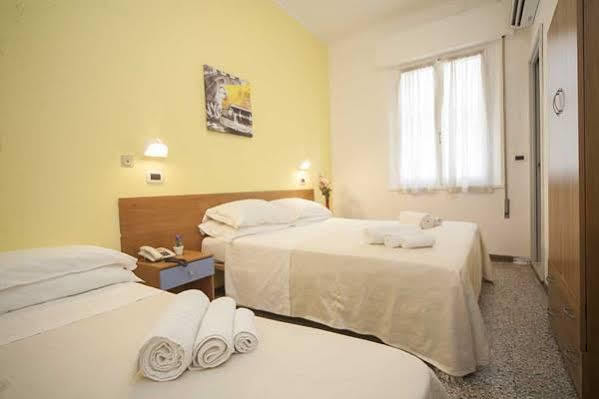 Hotel Eliseo Rimini Exteriör bild